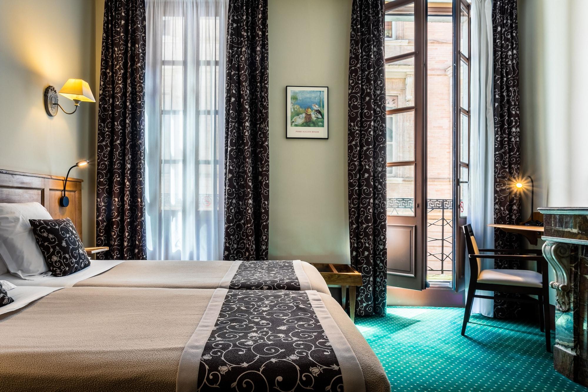 Héliot Hotel 3*